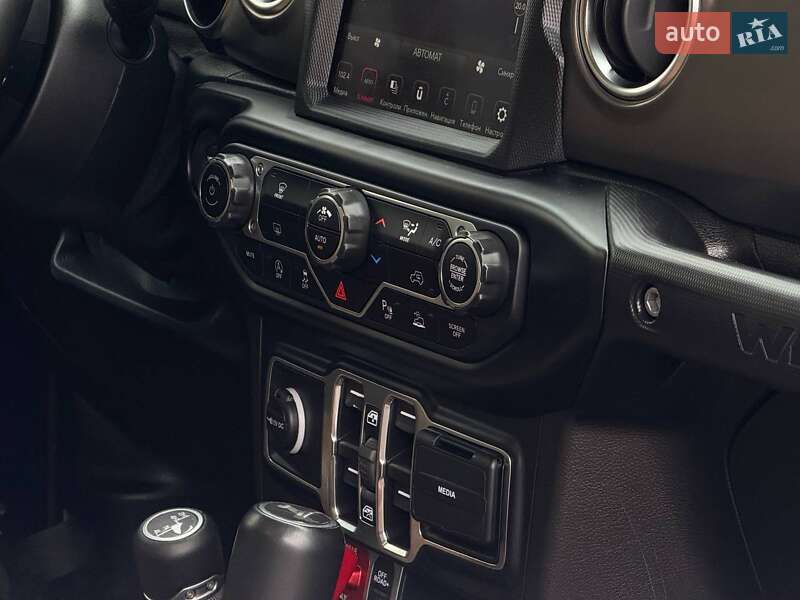 Внедорожник / Кроссовер Jeep Wrangler 2021 в Черновцах