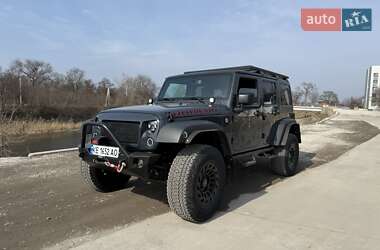 Внедорожник / Кроссовер Jeep Wrangler 2016 в Павлограде