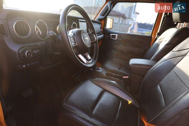 Внедорожник / Кроссовер Jeep Wrangler 2021 в Киеве
