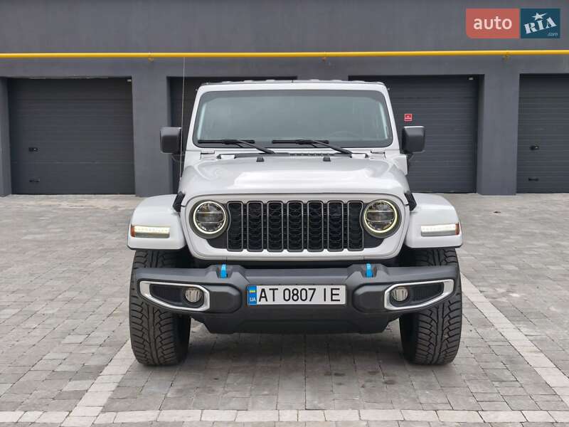 Внедорожник / Кроссовер Jeep Wrangler 2022 в 