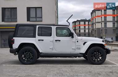 Внедорожник / Кроссовер Jeep Wrangler 2022 в 