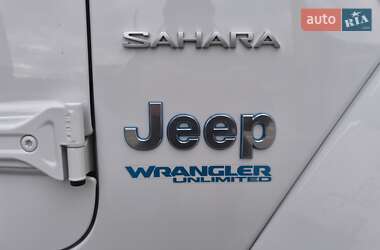 Внедорожник / Кроссовер Jeep Wrangler 2022 в 