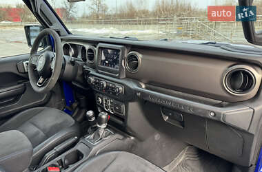Позашляховик / Кросовер Jeep Wrangler 2018 в 