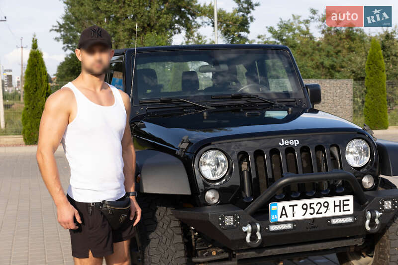 Позашляховик / Кросовер Jeep Wrangler 2017 в Львові