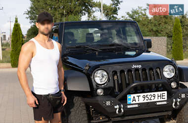 Позашляховик / Кросовер Jeep Wrangler 2017 в 