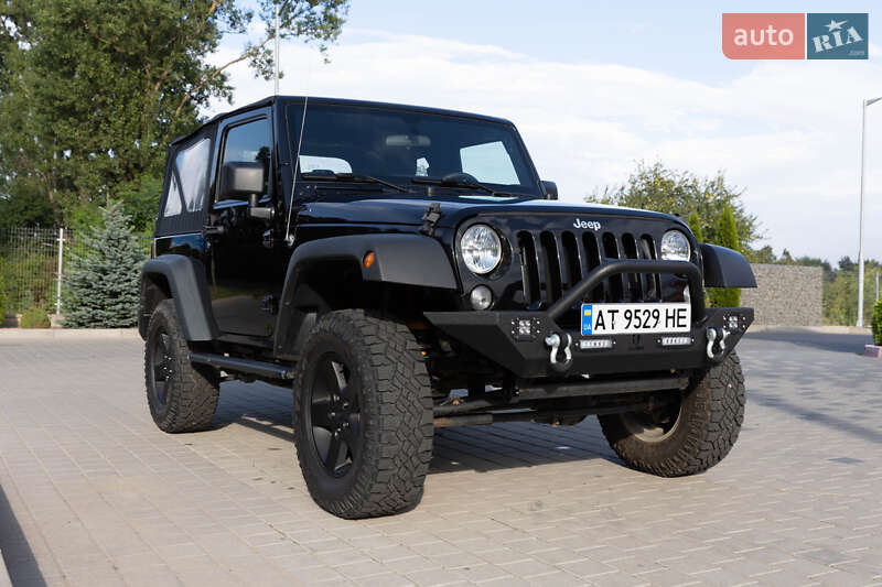 Позашляховик / Кросовер Jeep Wrangler 2017 в Львові