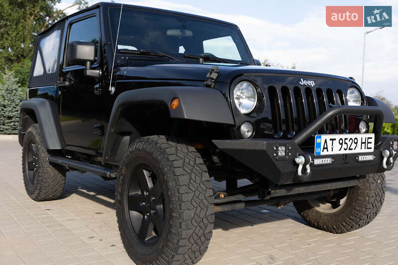 Позашляховик / Кросовер Jeep Wrangler 2017 в Львові