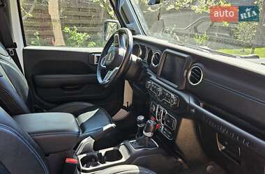 Внедорожник / Кроссовер Jeep Wrangler 2022 в 