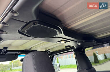 Позашляховик / Кросовер Jeep Wrangler 2018 в 