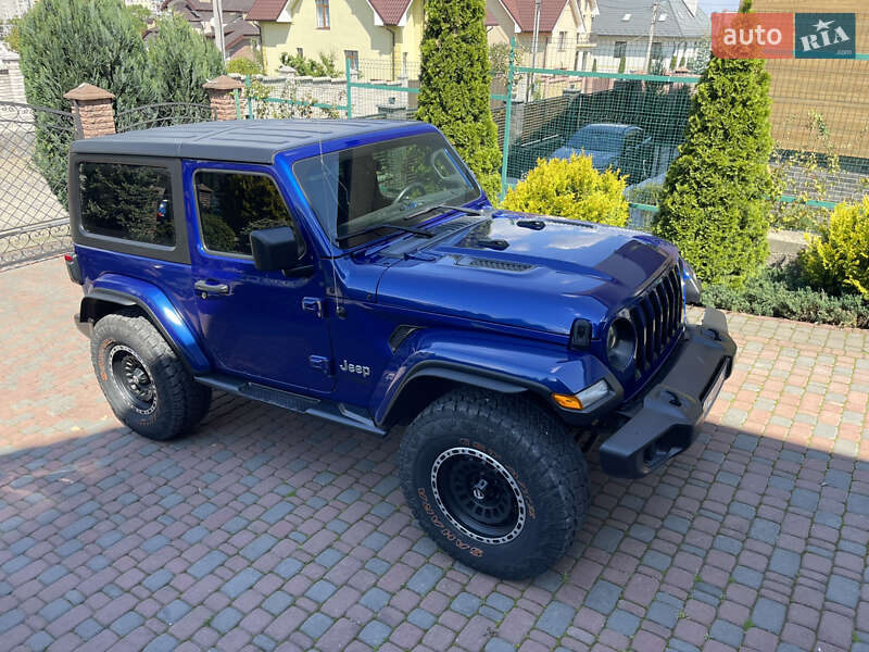 Позашляховик / Кросовер Jeep Wrangler 2018 в Чернівцях