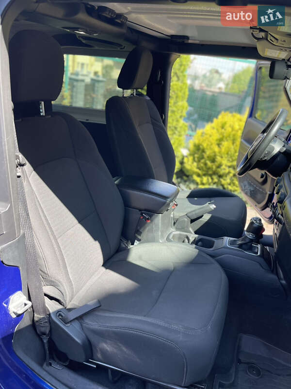 Позашляховик / Кросовер Jeep Wrangler 2018 в Чернівцях