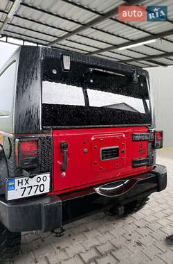 Внедорожник / Кроссовер Jeep Wrangler 2014 в 