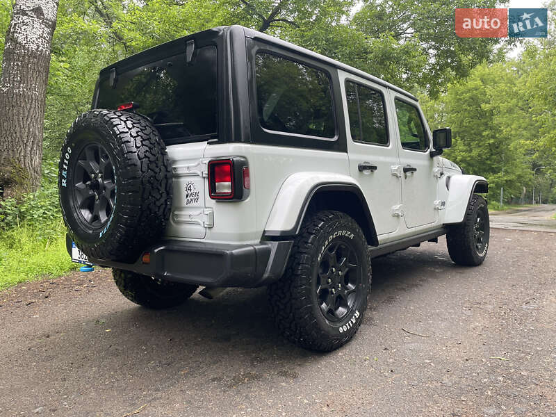 Внедорожник / Кроссовер Jeep Wrangler 2023 в Киеве