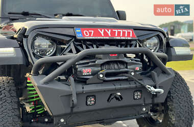 Позашляховик / Кросовер Jeep Wrangler 2021 в 