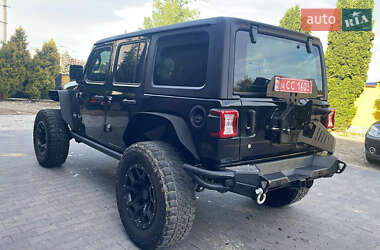 Внедорожник / Кроссовер Jeep Wrangler 2020 в 