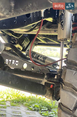 Внедорожник / Кроссовер Jeep Wrangler 2006 в 