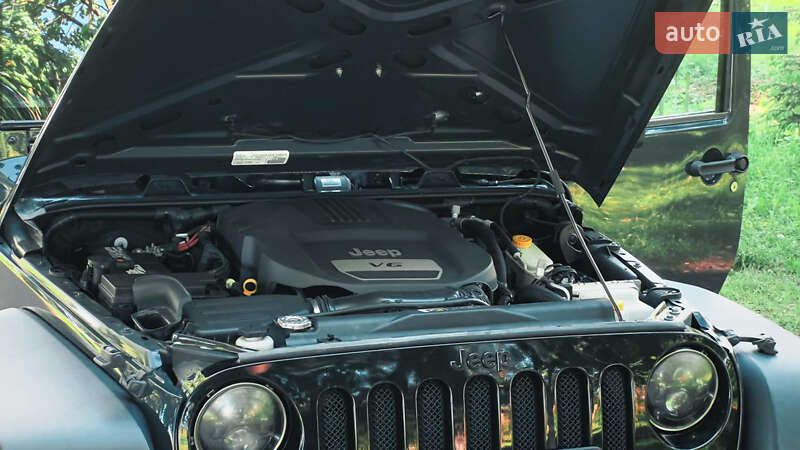 Внедорожник / Кроссовер Jeep Wrangler 2017 в Коломые