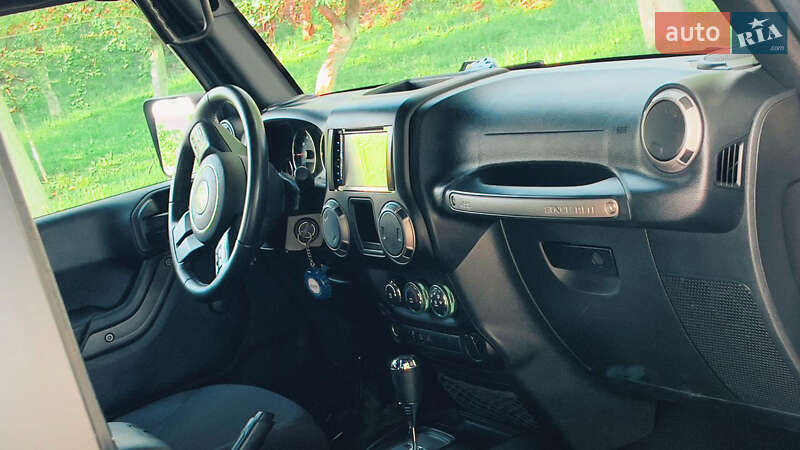 Внедорожник / Кроссовер Jeep Wrangler 2017 в Коломые