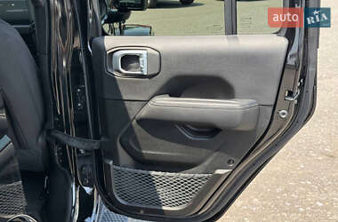 Внедорожник / Кроссовер Jeep Wrangler 2022 в 