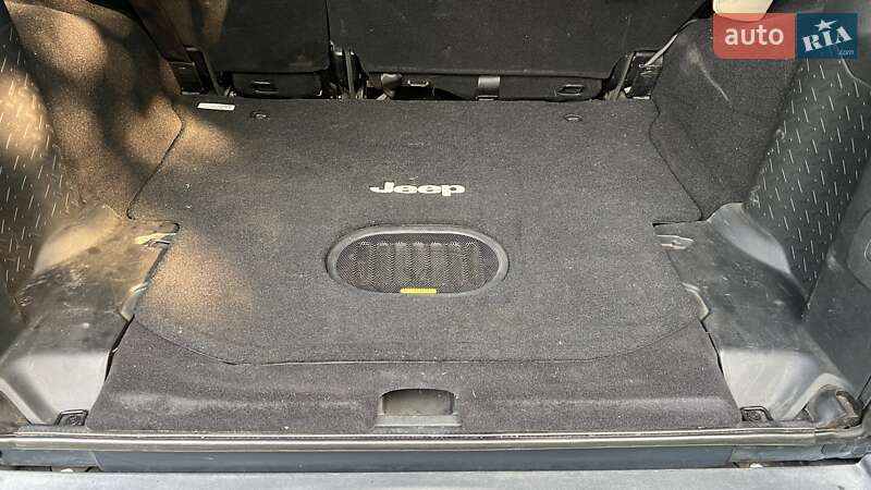 Позашляховик / Кросовер Jeep Wrangler 2016 в Дніпрі