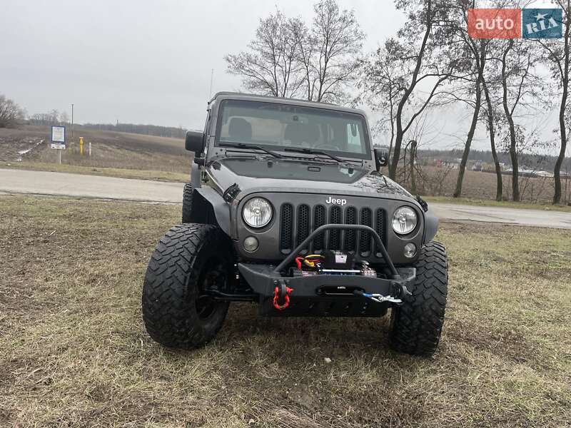 Jeep Wrangler 2016
