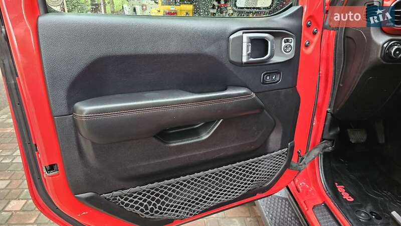 Позашляховик / Кросовер Jeep Wrangler 2018 в Запоріжжі фото 74 Позашляховик / Кросовер Jeep Wrangler 2018 в Запоріжжі