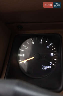 Внедорожник / Кроссовер Jeep Wrangler 1995 в 