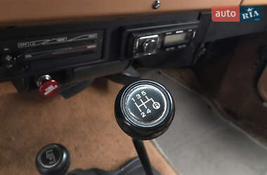 Внедорожник / Кроссовер Jeep Wrangler 1995 в 
