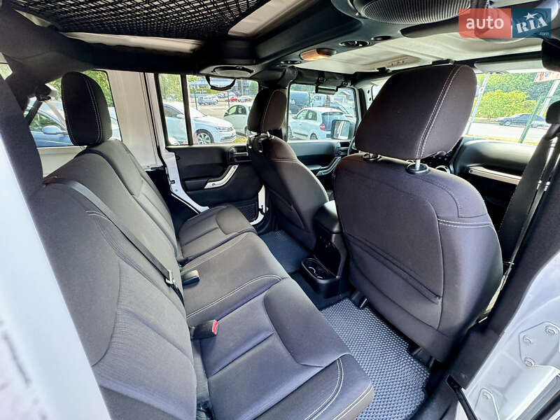 Позашляховик / Кросовер Jeep Wrangler 2013 в Вінниці