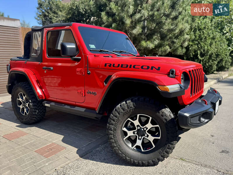 Внедорожник / Кроссовер Jeep Wrangler 2018 в 