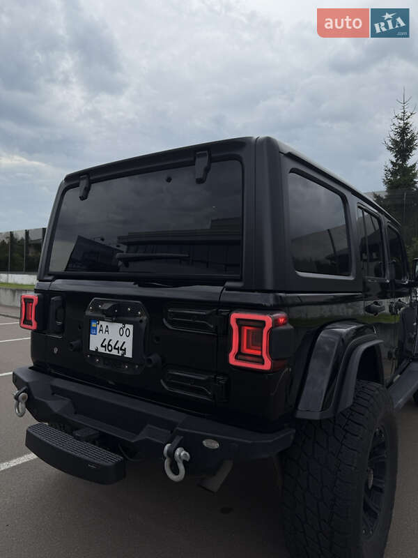 Внедорожник / Кроссовер Jeep Wrangler 2019 в Киеве