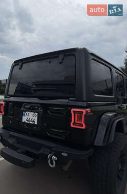 Внедорожник / Кроссовер Jeep Wrangler 2019 в 