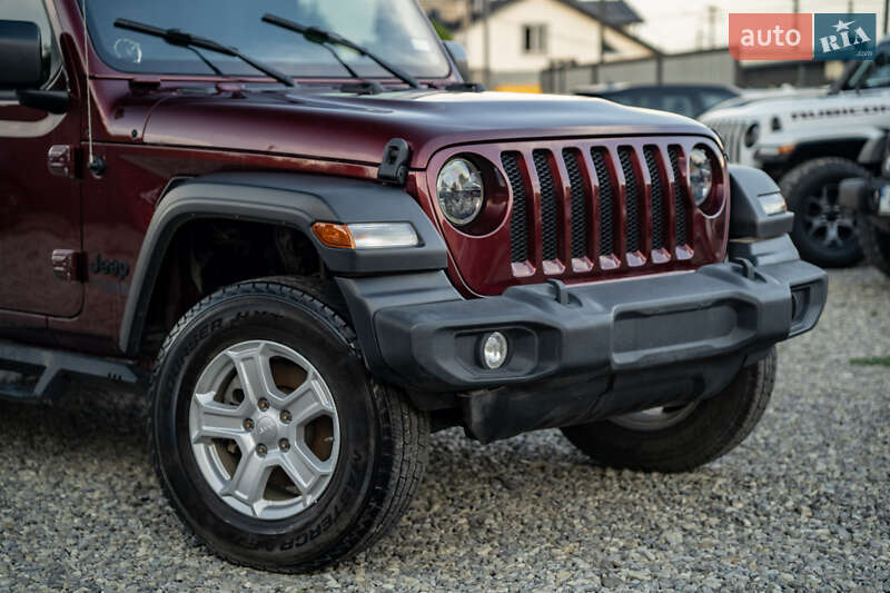 Внедорожник / Кроссовер Jeep Wrangler 2021 в Черновцах
