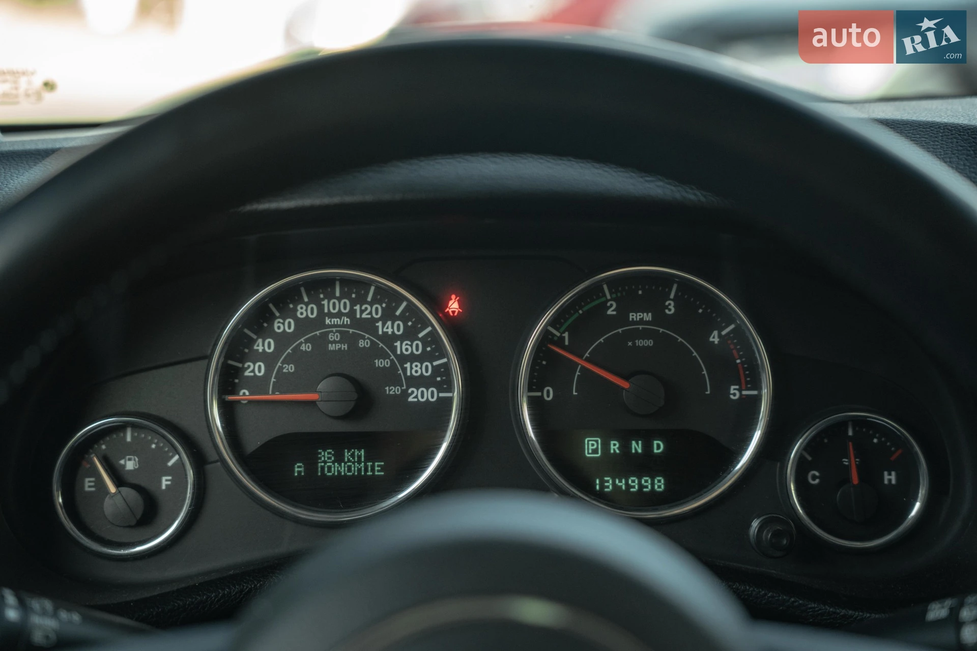 2012 Jeep Wrangler - мініатюра 32