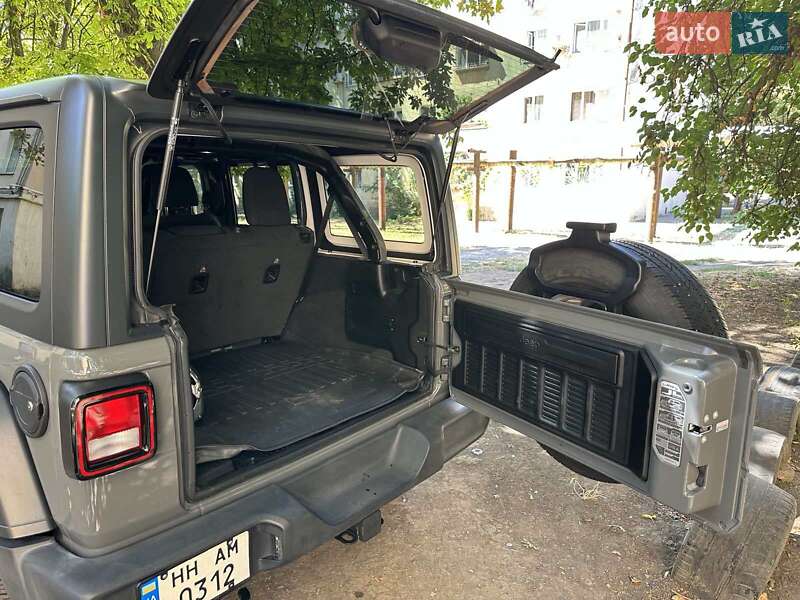 Внедорожник / Кроссовер Jeep Wrangler 2019 в Одессе