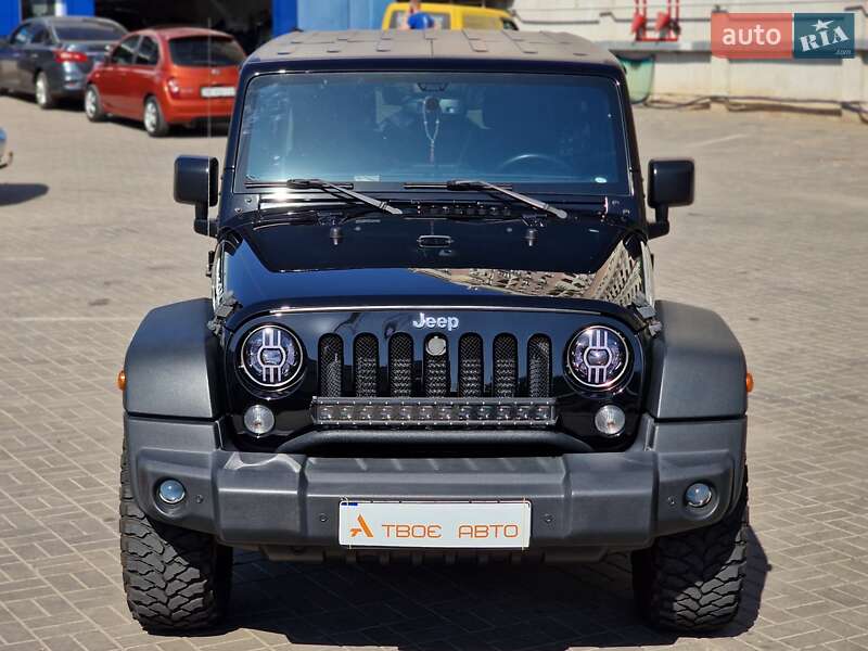 Внедорожник / Кроссовер Jeep Wrangler 2015 в Одессе фото 4 Внедорожник / Кроссовер Jeep Wrangler 2015 в Одессе