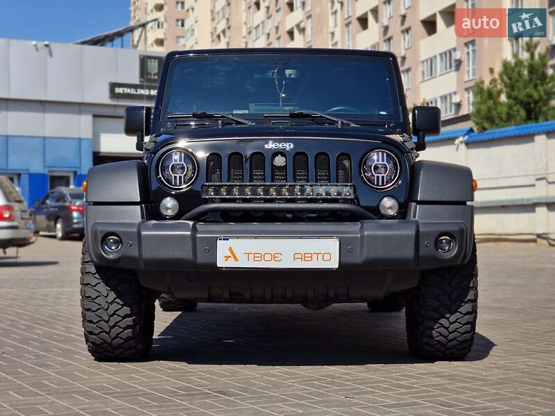 Внедорожник / Кроссовер Jeep Wrangler 2015 в Одессе фото 5 Внедорожник / Кроссовер Jeep Wrangler 2015 в Одессе