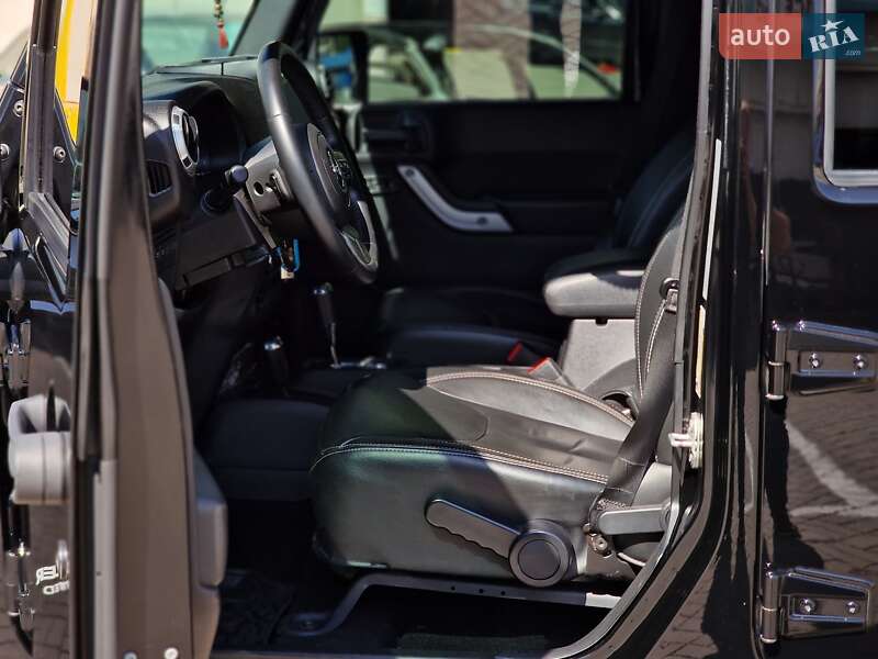 Внедорожник / Кроссовер Jeep Wrangler 2015 в Одессе фото 54 Внедорожник / Кроссовер Jeep Wrangler 2015 в Одессе