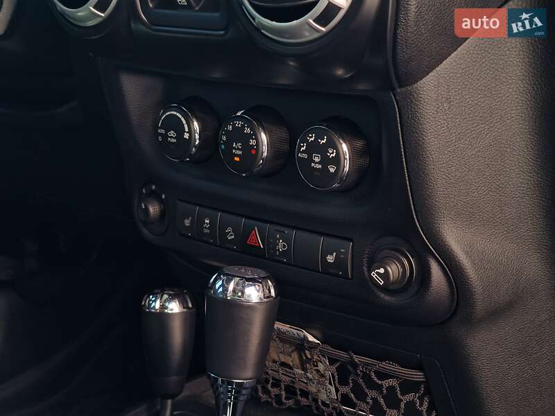 Внедорожник / Кроссовер Jeep Wrangler 2015 в Одессе фото 64 Внедорожник / Кроссовер Jeep Wrangler 2015 в Одессе