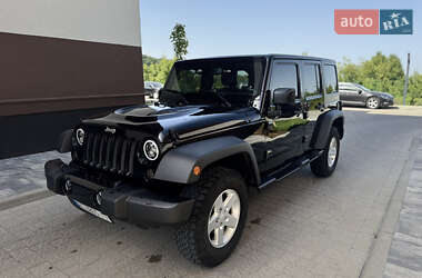 Внедорожник / Кроссовер Jeep Wrangler 2014 в Львове