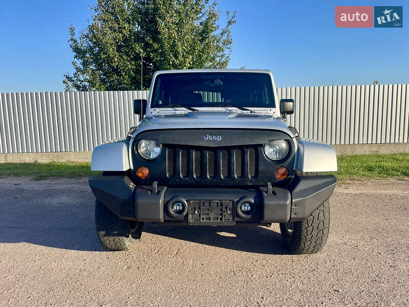 Внедорожник / Кроссовер Jeep Wrangler 2012 в Прилуках фото 3 Внедорожник / Кроссовер Jeep Wrangler 2012 в Прилуках