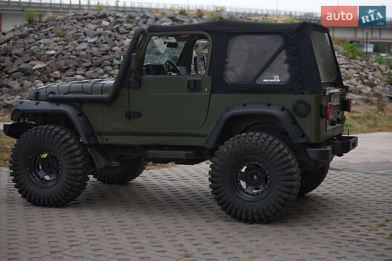 Позашляховик / Кросовер Jeep Wrangler 2000 в Києві