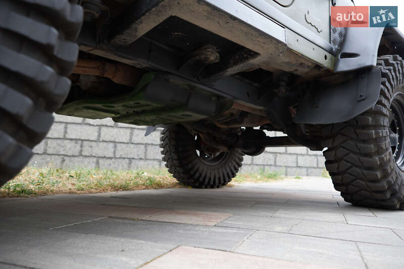 Позашляховик / Кросовер Jeep Wrangler 2000 в Києві