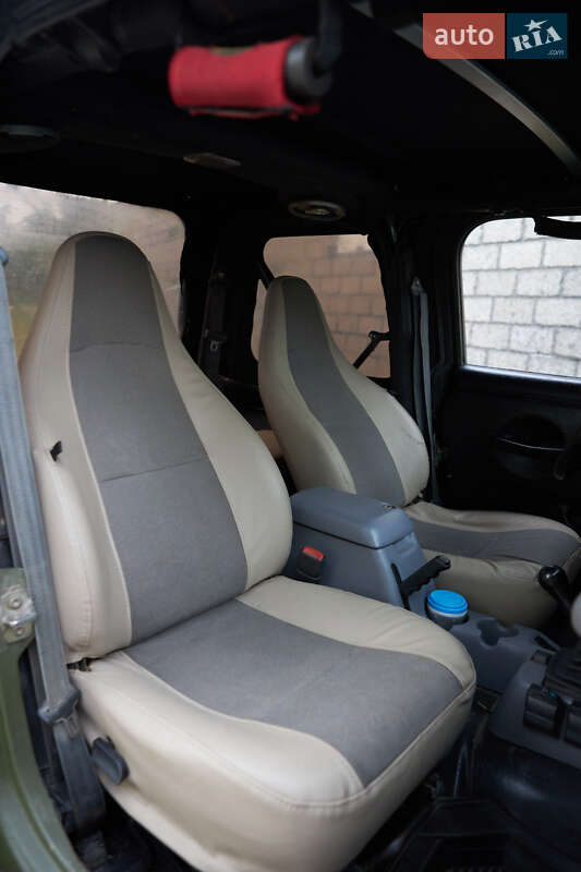 Позашляховик / Кросовер Jeep Wrangler 2000 в Києві