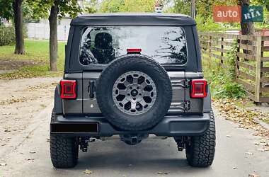 Внедорожник / Кроссовер Jeep Wrangler 2021 в 