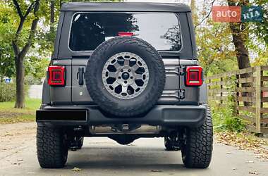 Внедорожник / Кроссовер Jeep Wrangler 2021 в 