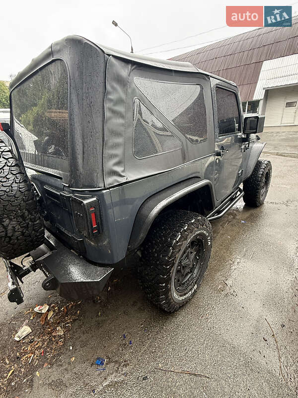 Внедорожник / Кроссовер Jeep Wrangler 2017 в Киеве фото 9 Внедорожник / Кроссовер Jeep Wrangler 2017 в Киеве