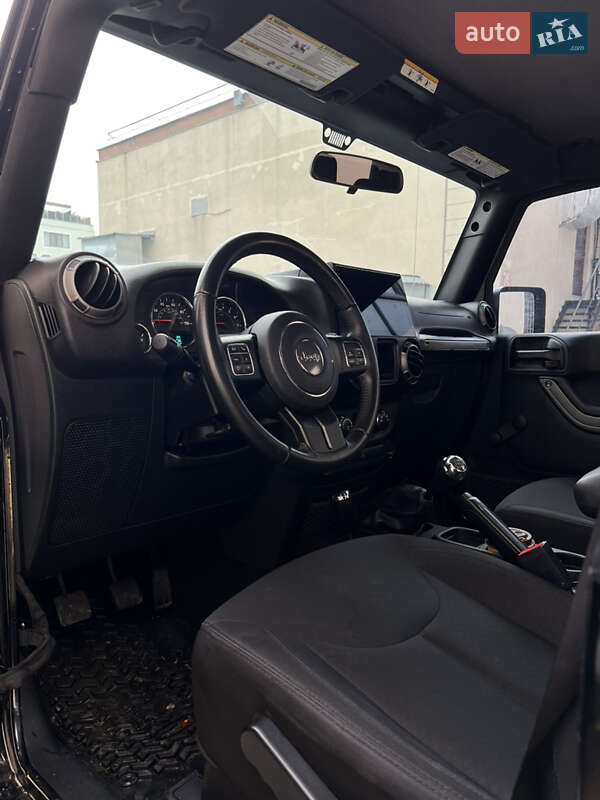 Внедорожник / Кроссовер Jeep Wrangler 2018 в Виннице фото 4 Внедорожник / Кроссовер Jeep Wrangler 2018 в Виннице