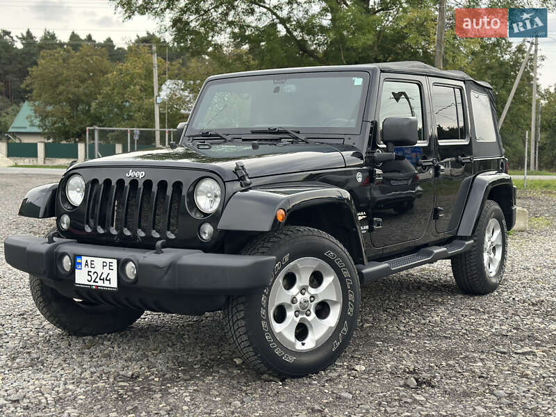 Позашляховик / Кросовер Jeep Wrangler 2013 в Бродах