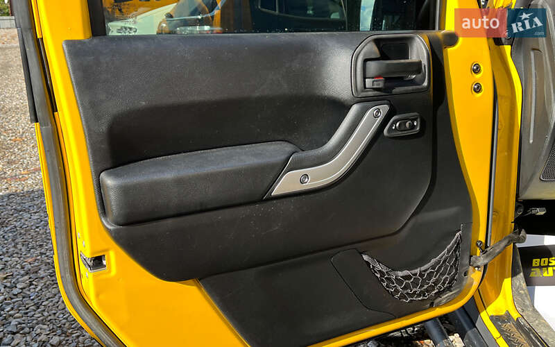 Внедорожник / Кроссовер Jeep Wrangler 2015 в Коломые